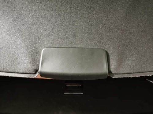 Avensis - csomagtér roló fogantyú